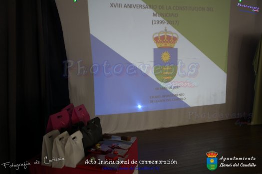 XVIII aniversario constitucion Municipal de Llanos del Caudillo